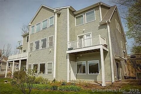 203 Twin Lakes Rd, North Branford, CT 06471 - photo 1