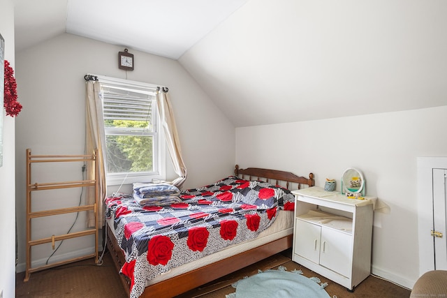 21 Harbor View Ave, Waterford, CT 06385 - bedroom with lofted ceiling and baseboards