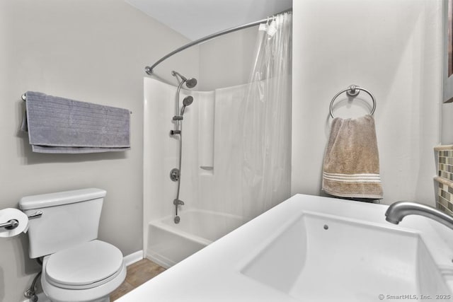827 Oronoke Rd Apt 5-6, Waterbury, CT 06708 - full bathroom featuring a sink and shower / bath combo with shower curtain