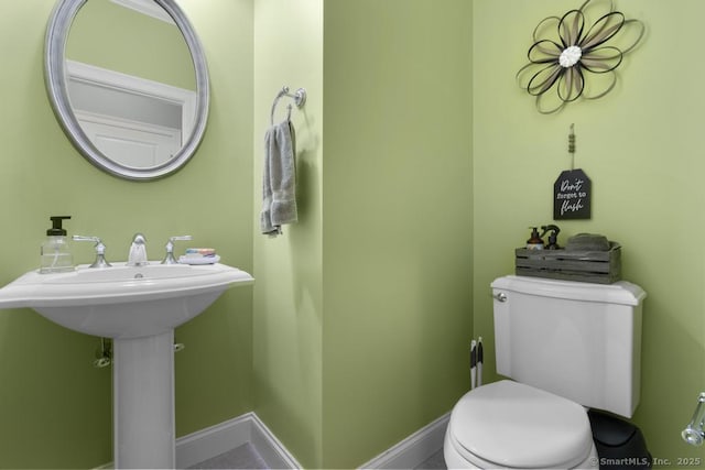 47 Bradford Walk Unit 47, Farmington, CT 06032 - half bathroom featuring toilet and baseboards