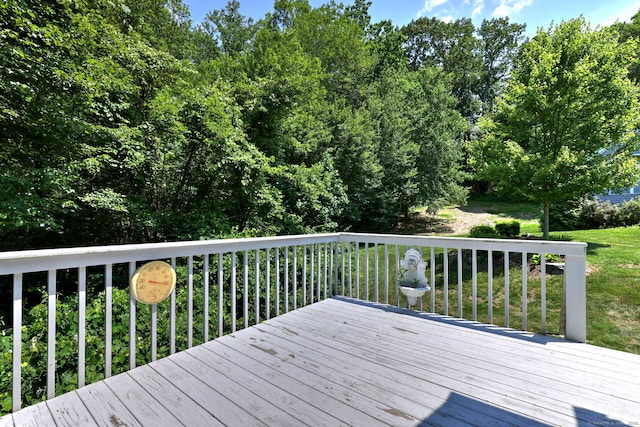 507 Elk Run Unit 507, Shelton, CT 06484 - view of wooden deck