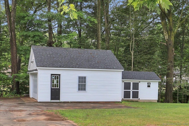 502 Adams St, Manchester, CT 06040 - view of outbuilding