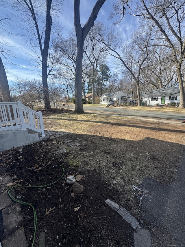 28 Devon Dr, Manchester, CT 06040 - view of yard