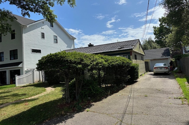 76 Pratt St, Fairfield, CT 06824 - view of home's exterior