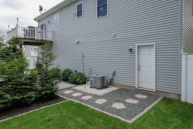 105 Hidden Pines Cir, Meriden, CT 06451 - rear view of house featuring a balcony