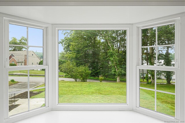 471 Moosup Pond Rd, Plainfield, CT 06354 - view of entryway