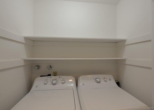 648 Heritage Vlg Unit A, Southbury, CT 06488 - laundry area with separate washer and dryer