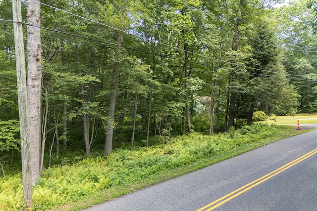 Geer Rd, Lebanon, CT 06249