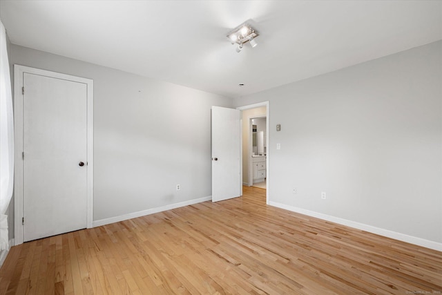 11 Fawn Rdg, Woodstock, CT 06281 - empty room featuring light wood finished floors and baseboards