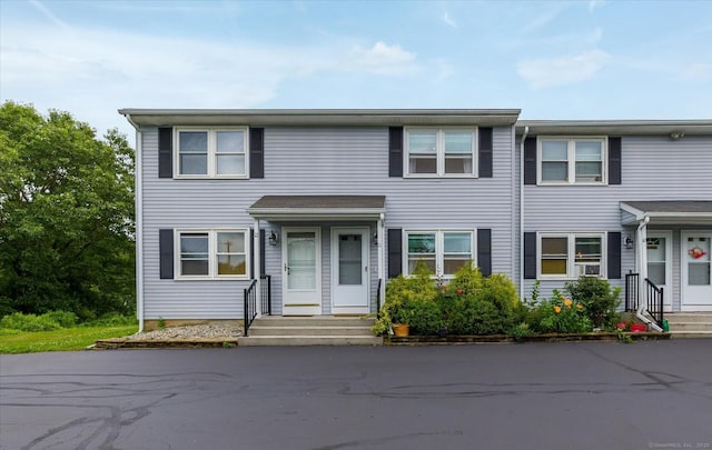 11 Fawn Rdg, Woodstock, CT 06281 - view of multi unit property