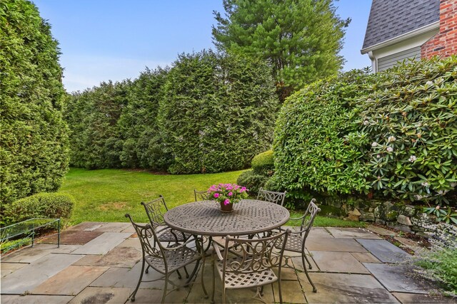 21 Lakeview Ave Unit 21, New Canaan, CT 06840 - view of patio / terrace featuring outdoor dining area