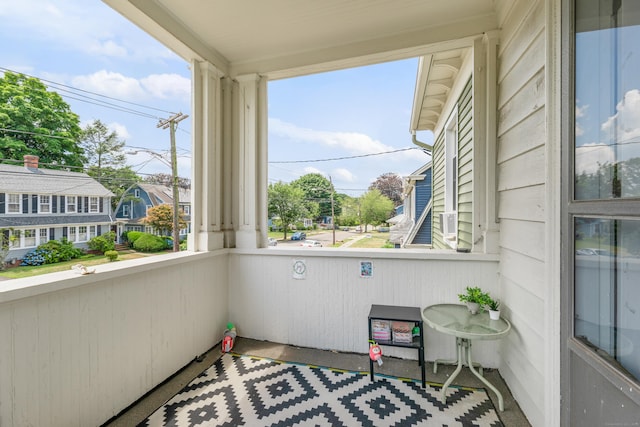 27 Thornton St, Hamden, CT 06517 - view of balcony