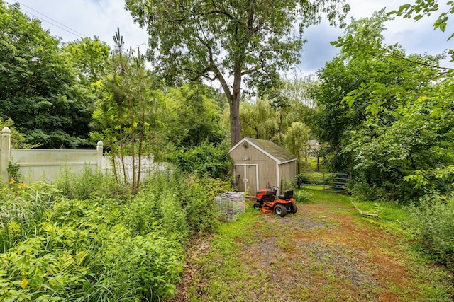 610 S Elm St, Wallingford, CT 06492 - view of yard featuring a storage unit