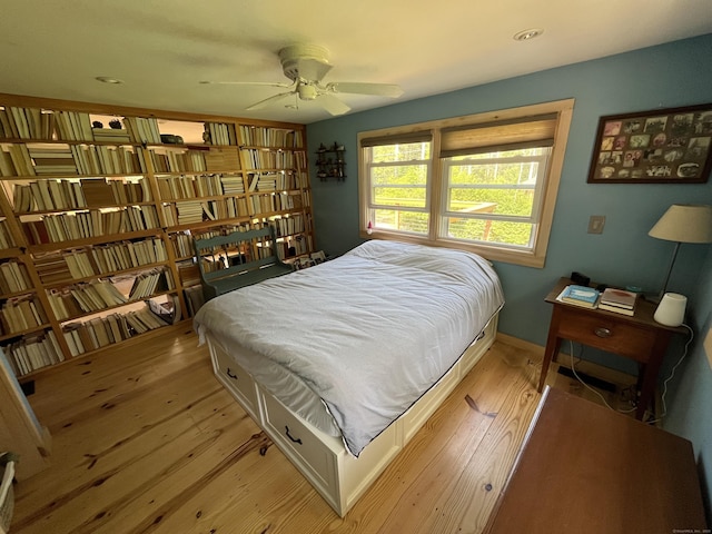 23 Little Bunggee Hill Rd, Woodstock, CT 06282 - bedroom featuring light wood-type flooring