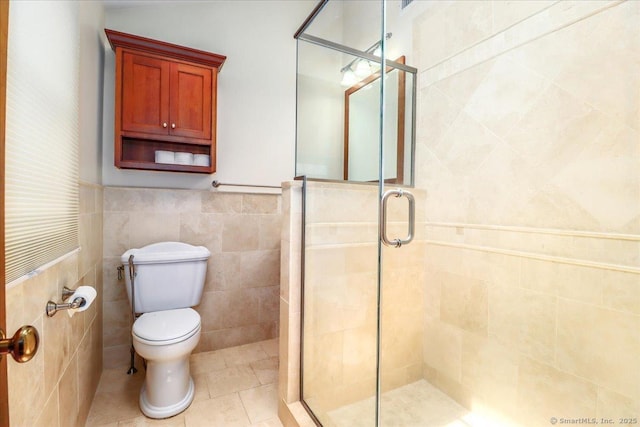 6 Big Buck Ln, Brookfield, CT 06804 - full bathroom with a stall shower, tile walls, and wainscoting