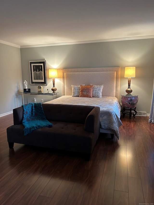210 Jamestown Rd Unit 210, Stratford, CT 06614 - bedroom featuring dark wood finished floors and ornamental molding