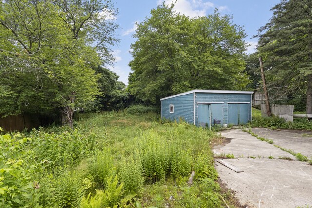 110 Franklin St, Killingly, CT 06239 - view of yard featuring a storage unit