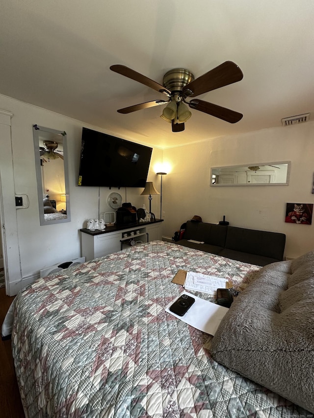 54 Carmel St, Hamden, CT 06518 - bedroom featuring a ceiling fan
