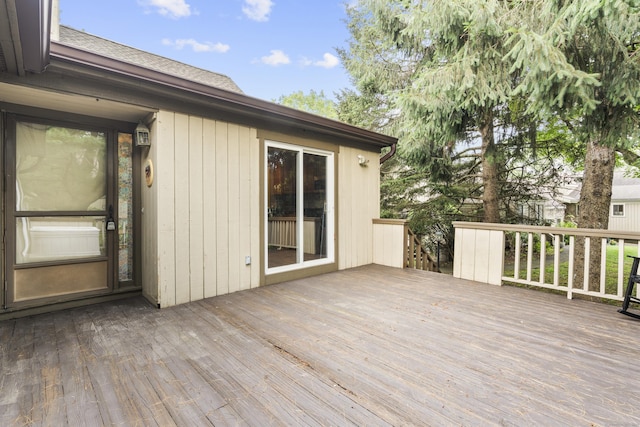 518 Iroquois Ln Unit A, Stratford, CT 06614 - view of deck