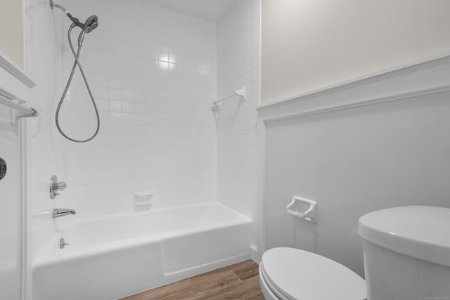 518 Iroquois Ln Unit A, Stratford, CT 06614 - bathroom with bathing tub / shower combination and wood finished floors