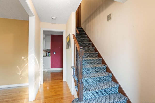25 Knollwood Dr, Vernon, CT 06066 - photo 2