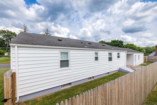 51 Euston St, New Britain, CT 06053 - view of side of home with roof with shingles