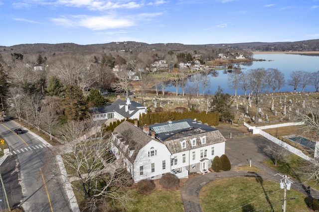 31 N Main St, Essex, CT 06426 - aerial view of property and surrounding area with a nearby body of water