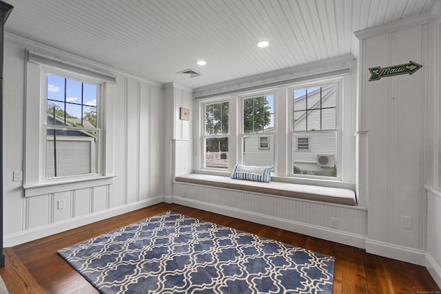 30 New Britain Rd, Old Lyme, CT 06371 - sitting room featuring dark wood-type flooring, crown molding, and recessed lighting