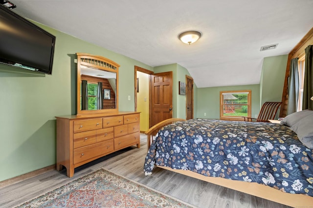 40 Devonshire Dr, Waterford, CT 06385 - bedroom featuring light wood-style flooring and baseboards