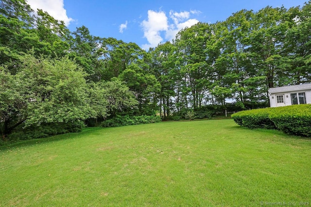 570 Village St, North Branford, CT 06472 - photo 27