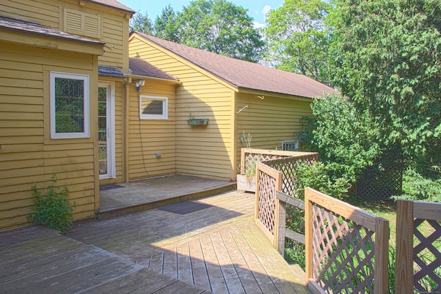 940 Saybrook Rd, Haddam, CT 06438 - view of wooden deck