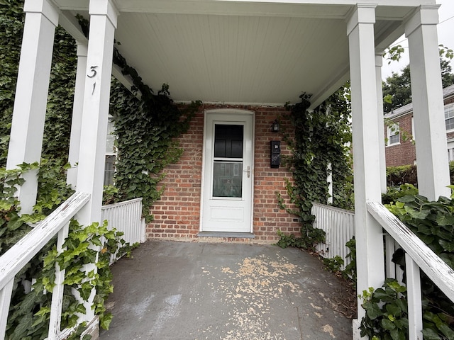 27 Longview Ave, Fairfield, CT 06824 - view of porch