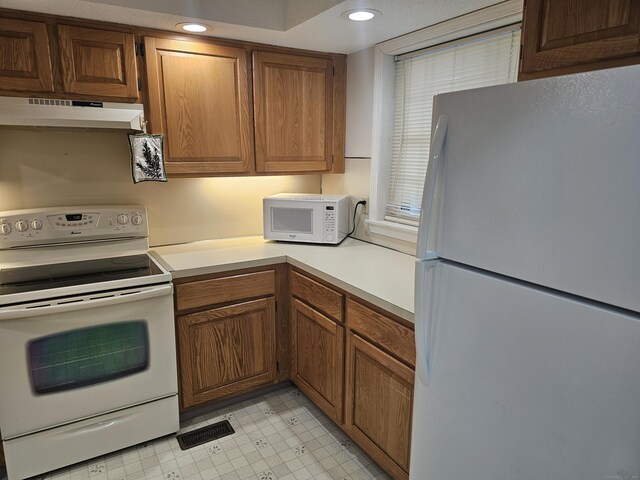 801 Long Hill Rd Apt C, Middletown, CT 06457 - photo 8
