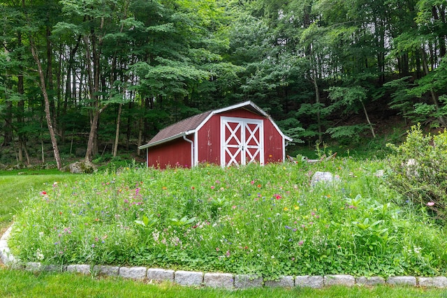 28 Musket Ridge Rd, New Fairfield, CT 06812 - view of shed featuring a view of trees
