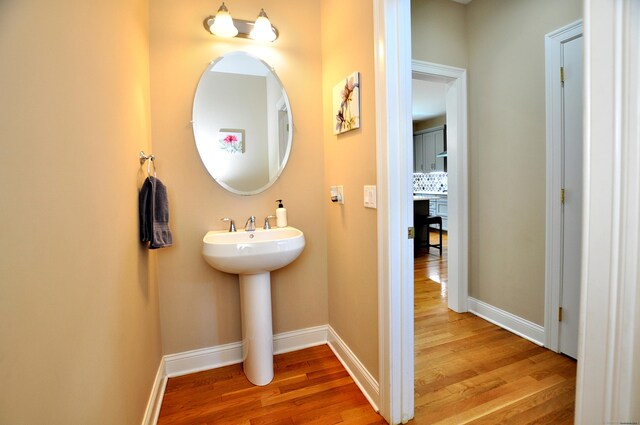 32 Arlington Dr, Avon, CT 06001 - bathroom featuring wood finished floors and a sink