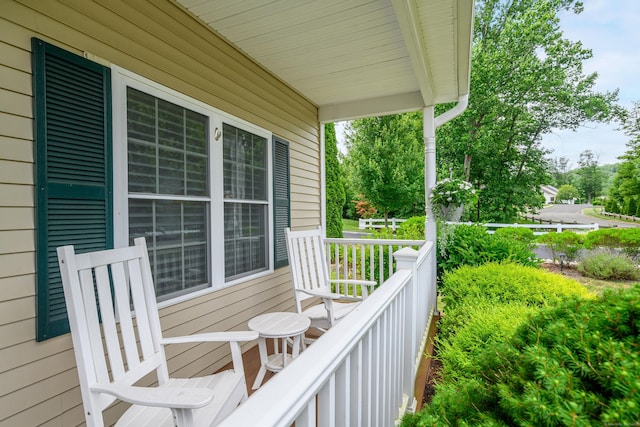 199 Meadow Brook Rd Unit 199, Oxford, CT 06478 - view of wooden porch