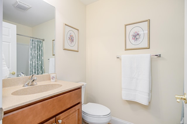 199 Meadow Brook Rd Unit 199, Oxford, CT 06478 - full bath featuring vanity and a shower with shower curtain