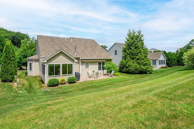 199 Meadow Brook Rd Unit 199, Oxford, CT 06478 - rear view of property featuring a patio area, a yard, and roof with shingles