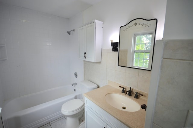 954 Birmingham St, Bridgeport, CT 06606 - full bath featuring tile walls, vanity, shower / bathtub combination, and decorative backsplash