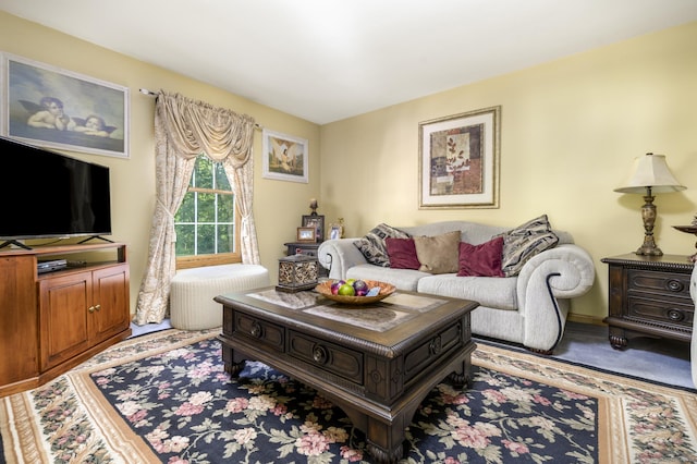 491 Hammertown Rd, Monroe, CT 06468 - view of living room