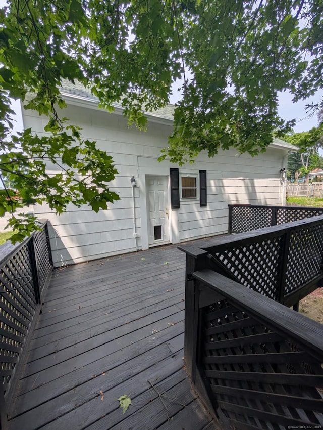 18 Highland St, Plainfield, CT 06354 - view of deck