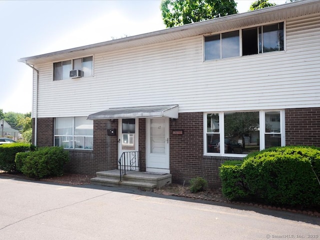 466 Middeltown Ave Unit 17, New Haven, CT 06513 - view of front of house with brick siding