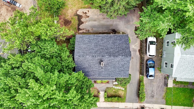 83 Woodlawn Cir E, Hartford, CT 06108 - drone / aerial view
