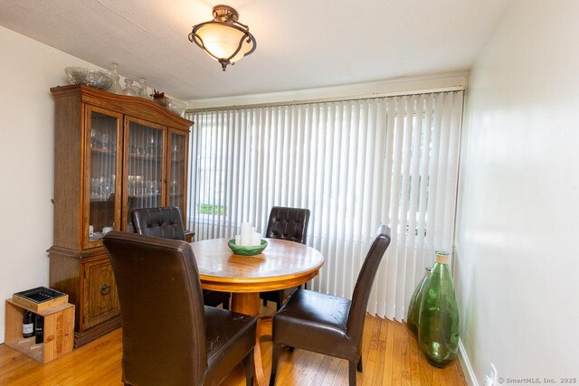 136 Chatham St, Hartford, CT 06112 - dining space featuring light wood-style floors