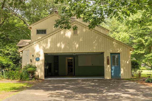 472 Saw Mill Rd, Guilford, CT 06437 - garage featuring driveway