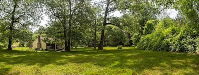 472 Saw Mill Rd, Guilford, CT 06437 - view of grassy yard