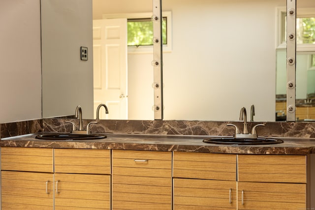 472 Saw Mill Rd, Guilford, CT 06437 - bathroom with double vanity