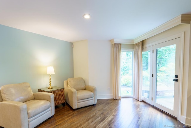 19 Money Point Rd, Stonington, CT 06355 - sitting room with wood finished floors and recessed lighting