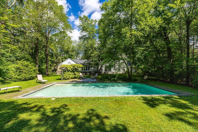 101 Tallmadge Ln, Litchfield, CT 06759 - outdoor pool featuring a yard