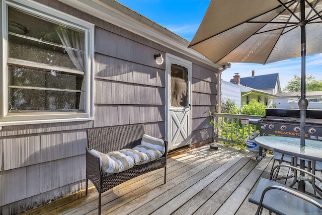 34 Fleming Ct, Groton, CT 06340 - deck with grilling area